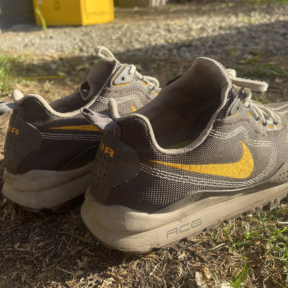 Nike acg shoes